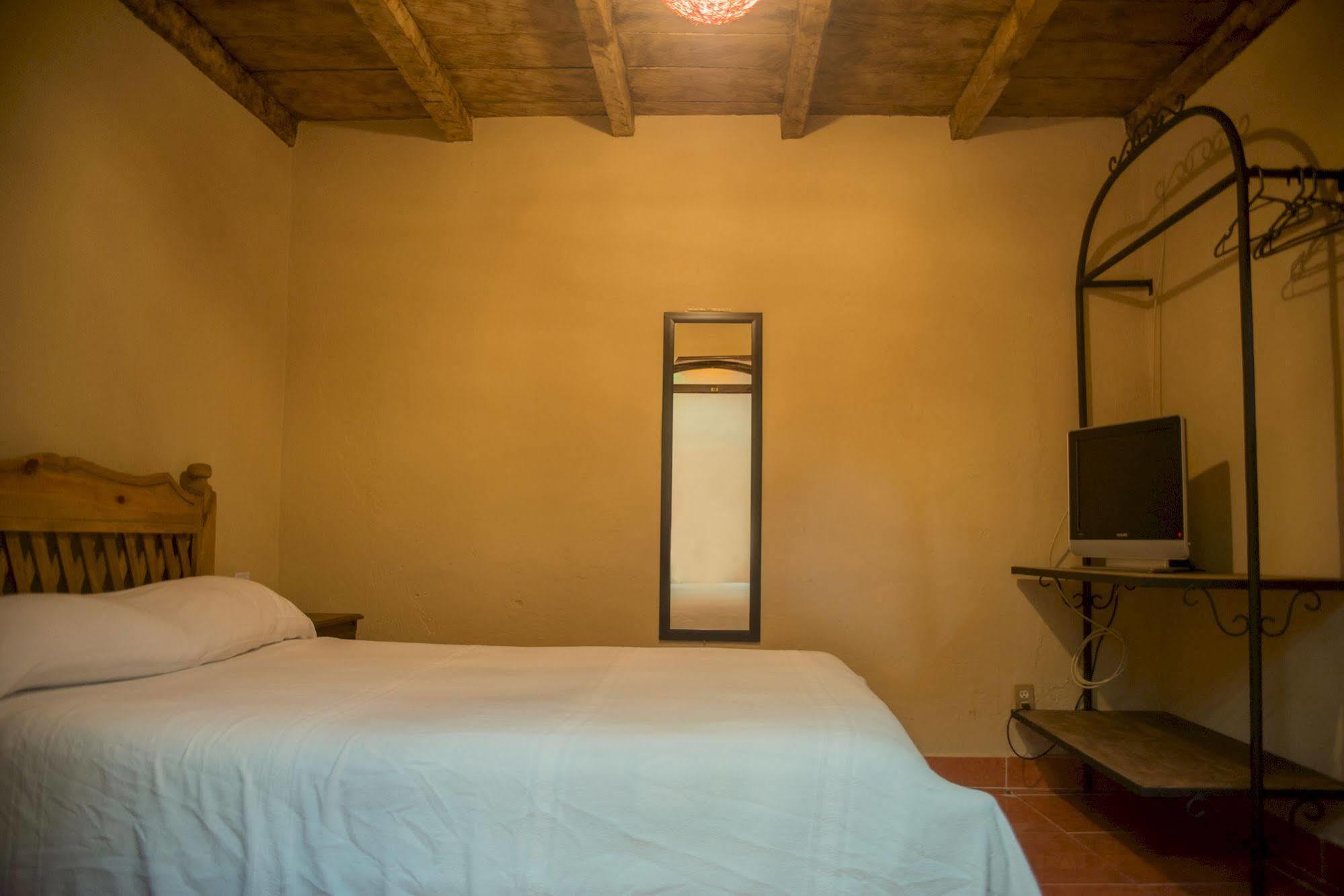 فندق Casa Madero San Cristóbal de Las Casas المظهر الخارجي الصورة